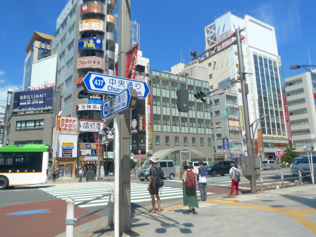 上野広小路交差点