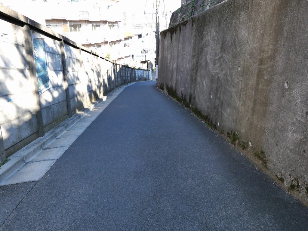 上高田の坂